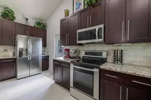 10275 Grove Ln, Cooper City, FL 33328 - Photo 15