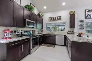 10275 Grove Ln, Cooper City, FL 33328 - Photo 13