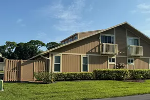 232 Maplecrest Cir, Jupiter, FL 33458 - Photo 1