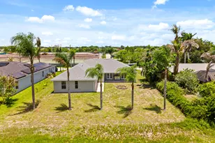 292 SW Janice Ave, Port Saint Lucie, FL 34953 - Photo 43