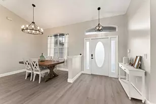 292 SW Janice Ave, Port Saint Lucie, FL 34953 - Photo 5