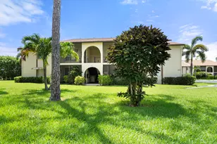 317 Knotty Pine Cir, Greenacres, FL 33463 - Photo 1