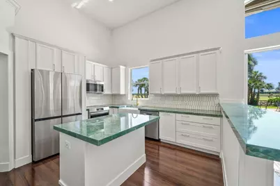 3950 Fieldview Way, Wellington, FL 33414 - Photo 11