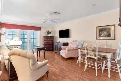 2930 Crosley Drive E #M, West Palm Beach, FL 33415 - Photo 3
