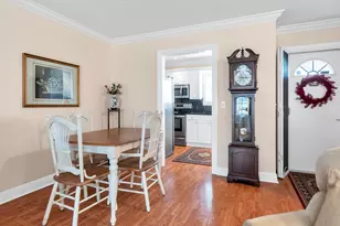 2930 Crosley Dr E, West Palm Beach, FL 33415 - Photo 11