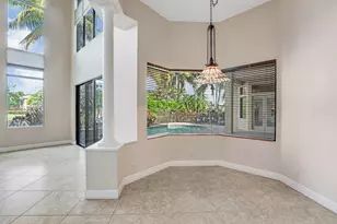 10513 Versailles Blvd, Wellington, FL 33449 - Photo 23