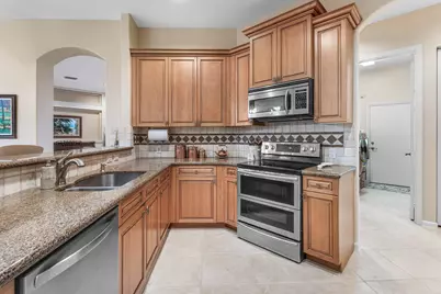 11130 Silver Ridge Street, Wellington, FL 33449 - Photo 9