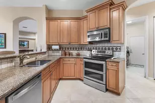 11130 Silver Ridge St, Wellington, FL 33449 - Photo 9