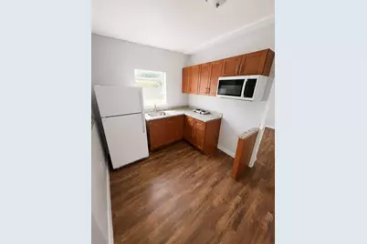31 Edmund Road  #5, West Park, FL 33023 - Photo 13