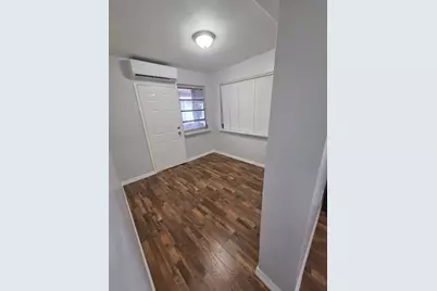 31 Edmund Road  #5, West Park, FL 33023 - Photo 7