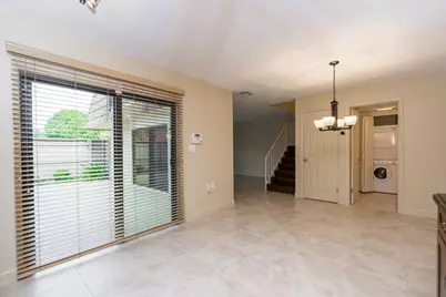 818 8th Court, Palm Beach Gardens, FL 33410 - Photo 5