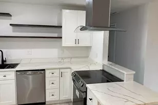 209 Coventry St, Boca Raton, FL 33487 - Photo 3
