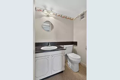 111 Sheffield E, West Palm Beach, FL 33417 - Photo 9