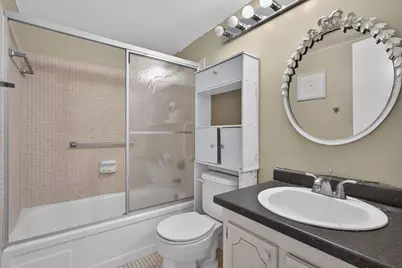 111 Sheffield E, West Palm Beach, FL 33417 - Photo 17