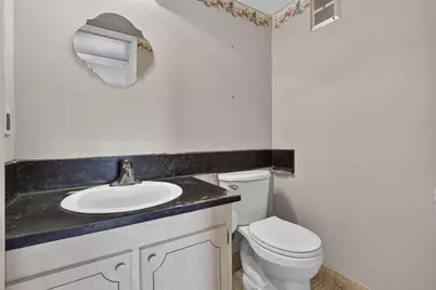 111 Sheffield E, West Palm Beach, FL 33417 - Photo 9