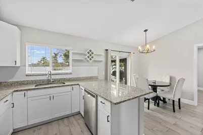 265 SW Dalton Circle, Port Saint Lucie, FL 34953 - Photo 9