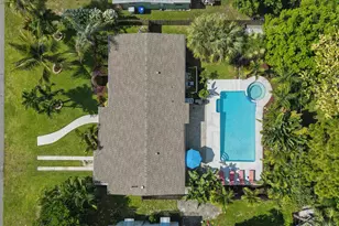 925 NE 25th Ave, Pompano Beach, FL 33062 - Photo 3