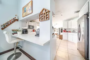 18438 NW 11th St, Pembroke Pines, FL 33029 - Photo 11