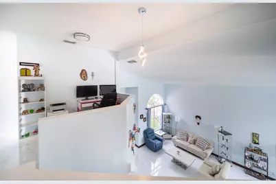 18438 NW 11th Street, Pembroke Pines, FL 33029 - Photo 31