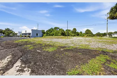 3001 N US Highway 1, Fort Pierce, FL  - Photo 11