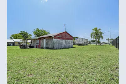 1040 Lissie Lane, Okeechobee, FL 34974 - Photo 23