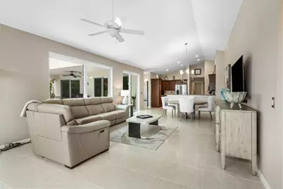 7350 NW 68 Avenue, Parkland, FL 33067 - Photo 11