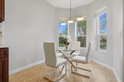 12290 NW 77th Manor NW, Parkland, FL 33076 - Photo 11