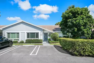 732 Lago Rd, Delray Beach, FL 33445 - Photo 1