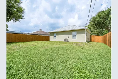 1456 25th Court SW, Vero Beach, FL 32962 - Photo 19