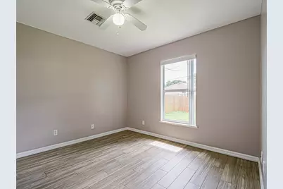 1456 25th Court SW, Vero Beach, FL 32962 - Photo 11