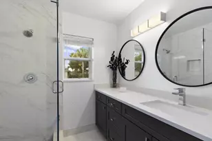18 Amherst Ct, Royal Palm Beach, FL 33411 - Photo 17