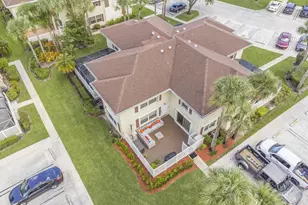 18 Amherst Ct, Royal Palm Beach, FL 33411 - Photo 19