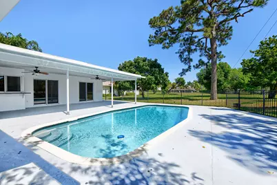 2334 Timbercreek Circle NW, Boca Raton, FL 33431 - Photo 29