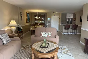 1000 Spanish River Rd, Boca Raton, FL 33432 - Photo 7