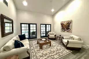 325 Knotty Wood Ln, Wellington, FL 33414 - Photo 5