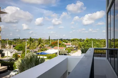 305 Briny Avenue #301, Pompano Beach, FL 33062 - Photo 3
