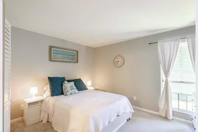 184 Cypress Point Drive #184, Palm Beach Gardens, FL 33418 - Photo 9