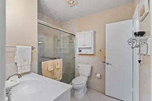 8666 Bella Vista Dr, Boca Raton, FL 33433 - Photo 21