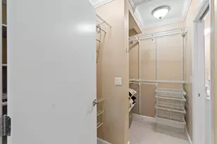 8666 Bella Vista Dr, Boca Raton, FL 33433 - Photo 23