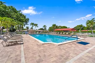 8666 Bella Vista Dr, Boca Raton, FL 33433 - Photo 33