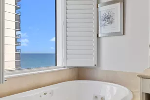 5310 N Ocean Dr, Riviera Beach, FL 33404 - Photo 29