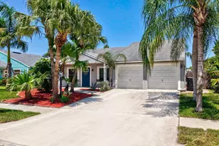 7955 Ridgewood Dr, Lake Worth, FL 33467 - Photo 1