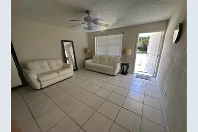 422 Caroline Avenue, West Palm Beach, FL 33413 - Photo 3