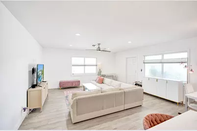 2050 NE 39th Street #101, Fort Lauderdale, FL 33308 - Photo 9