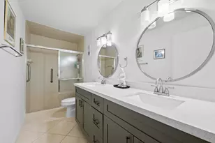 8236 Summerbreeze Ln, Boca Raton, FL 33496 - Photo 13
