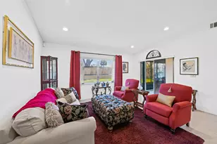 8236 Summerbreeze Ln, Boca Raton, FL 33496 - Photo 5
