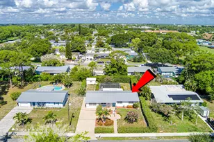 1252 SE Madison Ave, Stuart, FL 34996 - Photo 3