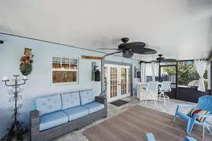 1252 SE Madison Ave, Stuart, FL 34996 - Photo 7