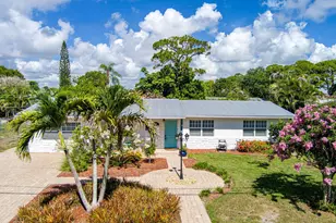 1252 SE Madison Ave, Stuart, FL 34996 - Photo 1