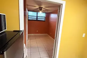 1885 NE 177th St, North Miami Beach, FL 33162 - Photo 7